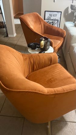 Set of 2 decorative chairs