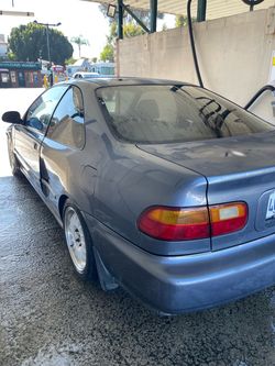 Honda Civic Coupe Gray