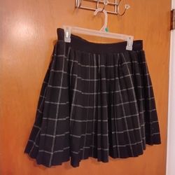 Ladies Large Skirt 
