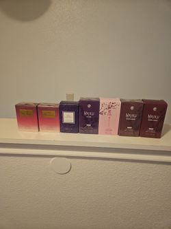 Women perfum 1.7oz brand new for any Occasion. Different Scents 2 for $25 Or 1for $15