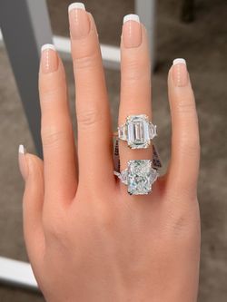 14KT VVS2/F 12.50Ctw Lab Certified Engagement Ring