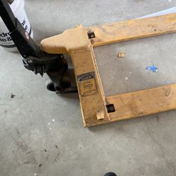 Narrow Uline Pettet Jack For Sale