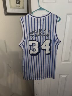 Shaq size L jersey