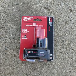 Milwaukee M-12 Red lithium X C 6.0 Battery Pack