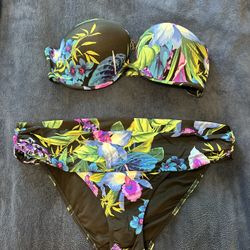 Victoria’s Secret Bikini