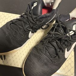 Nike Kobe A.D. (GS) Size 4Y