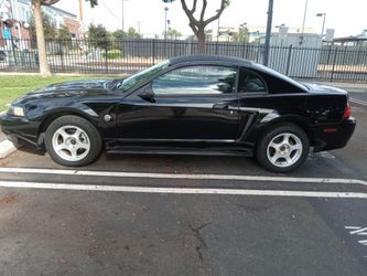 2004 ford mustang 5speed 91k