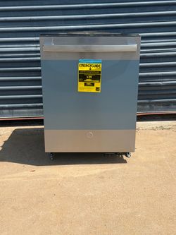 24 in. Top Control Built-In Tall Tub 47 dBA Dishwasher in Fingerprint Resistant Stainless with Dry Boost, 3rd Rack