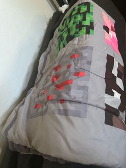 Minecraft Bed Comforter size Twin plus sheet and pillowcase
