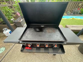 Blackstone 4-Burner Outdoor Griddle Black
