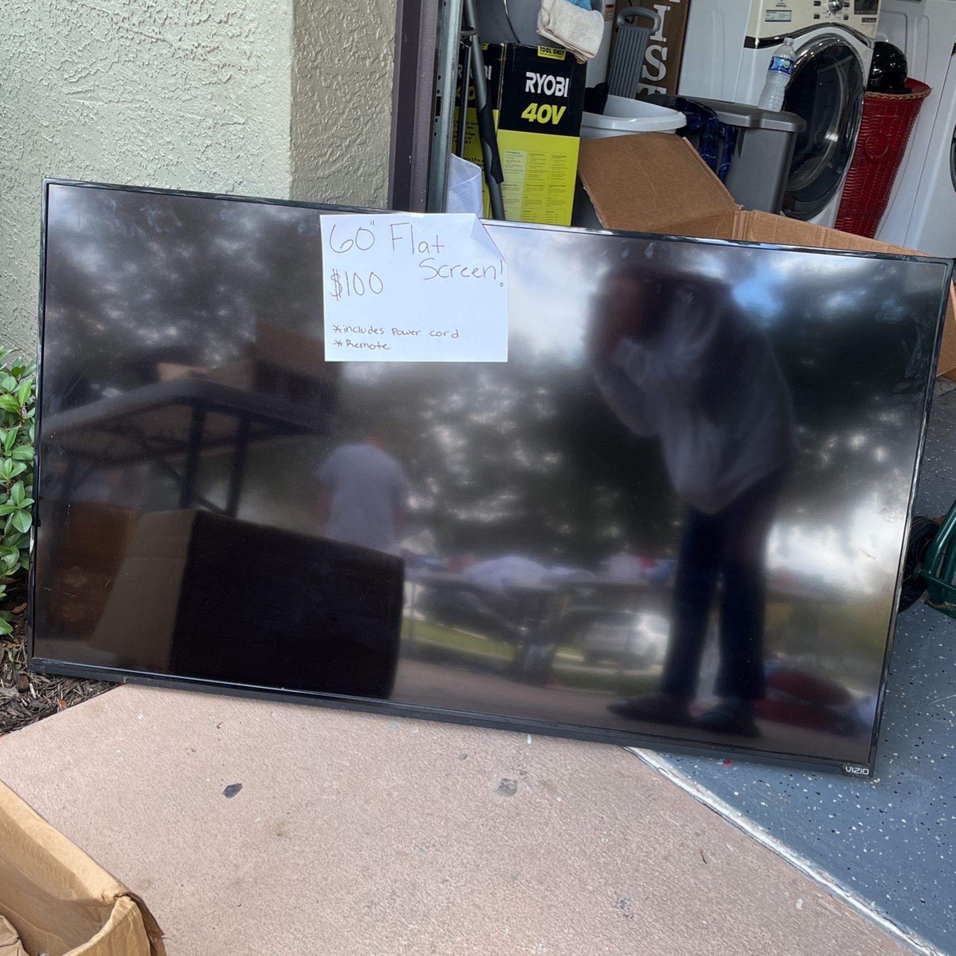 60” FLAT SCREEN TV (VIZIO) for Sale in Oviedo, FL OfferUp