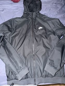 Nike Windbreaker Zip-Up Hooded Jacket