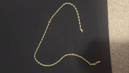 Gold 10kt chain 22 inch 3mn