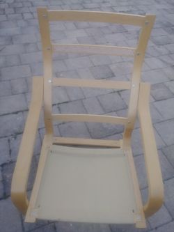 ROCKING CHAIR