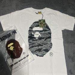 Bape tee (2smalls) 