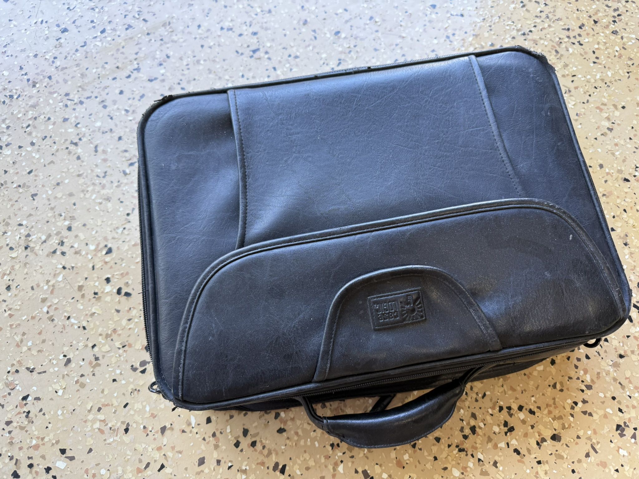 Leather Laptop Carrying Case