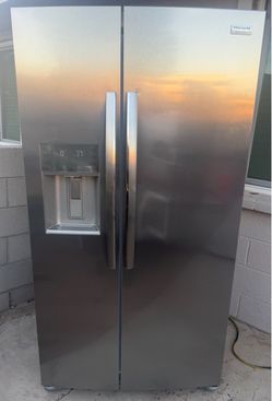 Refrigerator  Frigidaire (2026)