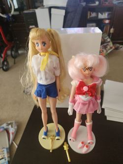 Irwin toys 2001 Sailor Serena and Minimoon action figure dolls with open box