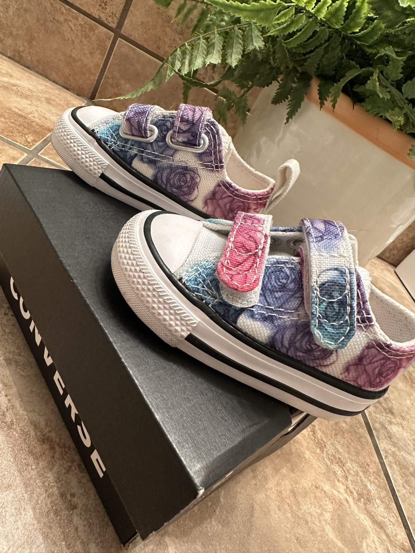 Size 2 Colorful White Converse with Flowers