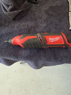 Milwaukee 12v rotary tool
