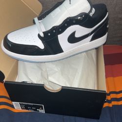Jordan 1 Low SE Concord 