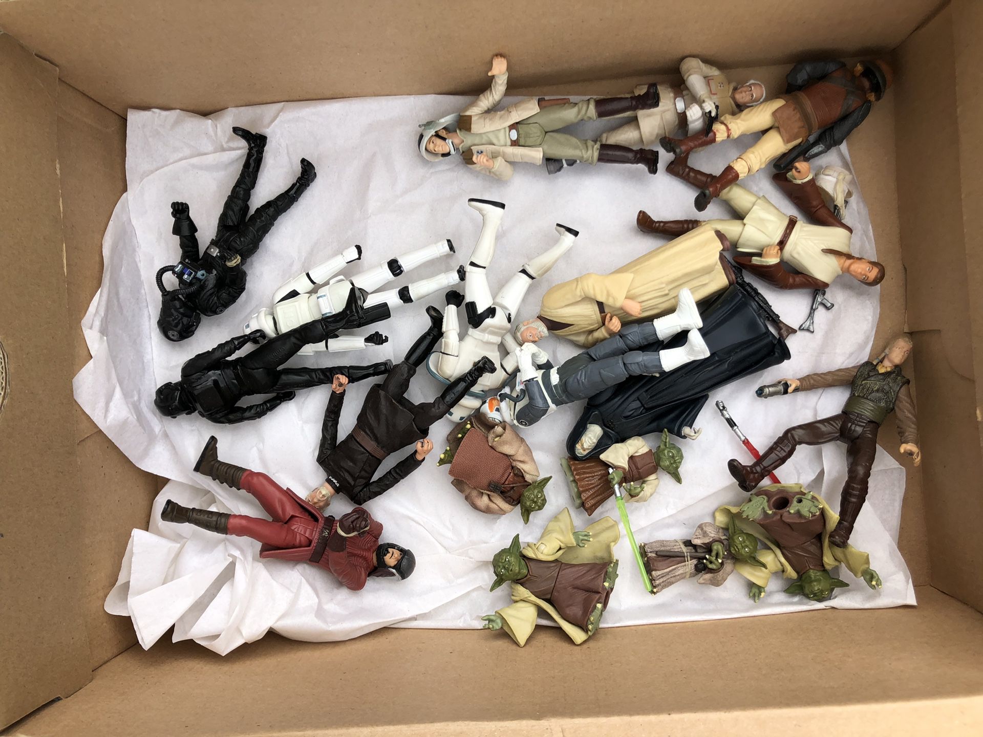 Box of assorted Star Wars Action Figures.