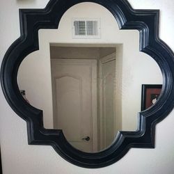 Beautiful Pottery Barn Wooden Frame Accent Mirror 29.5" x 29.5".