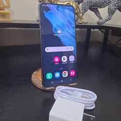 Unlocked Samsung Galaxy S21 