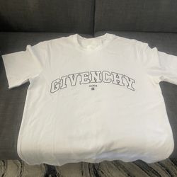 Givenchy T Shirt Size Medium And Xl New