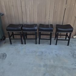 FREE....4 Stools