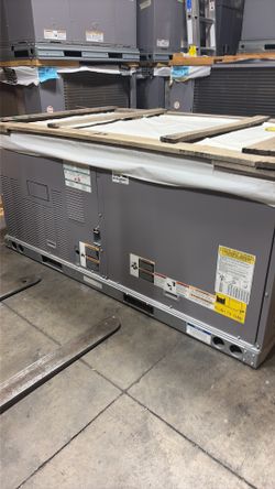 5 ton carrier  3 pH 230  commercial gas package unit