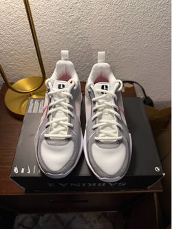 Nike Sabrina 2 Lily (GS) - 3.5Y