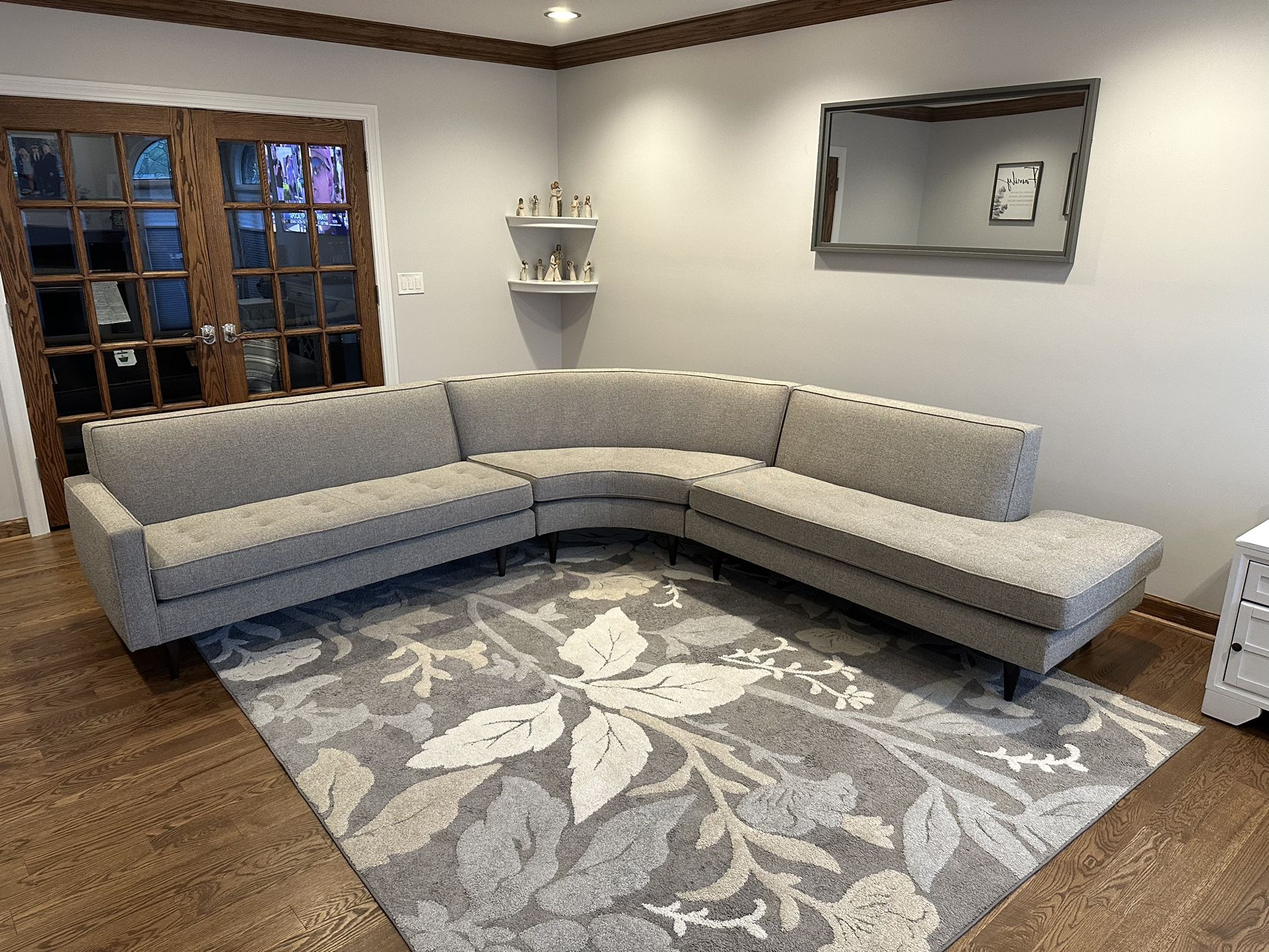 Like New Room & Board Reese Sectional-FREE DELIVERY