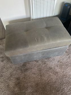 Color gray