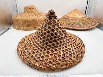 Beautiful Vintage Hand Woven Asian Bamboo Rattan Rice Patty Farmer Field Sun Hats Set of 3