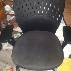 Swivel Desk Chair 