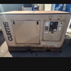 Screw compressor