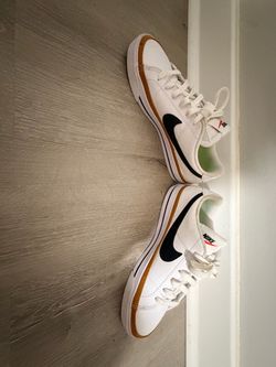 Nike Low-Top White Sneakers with Gum Sole