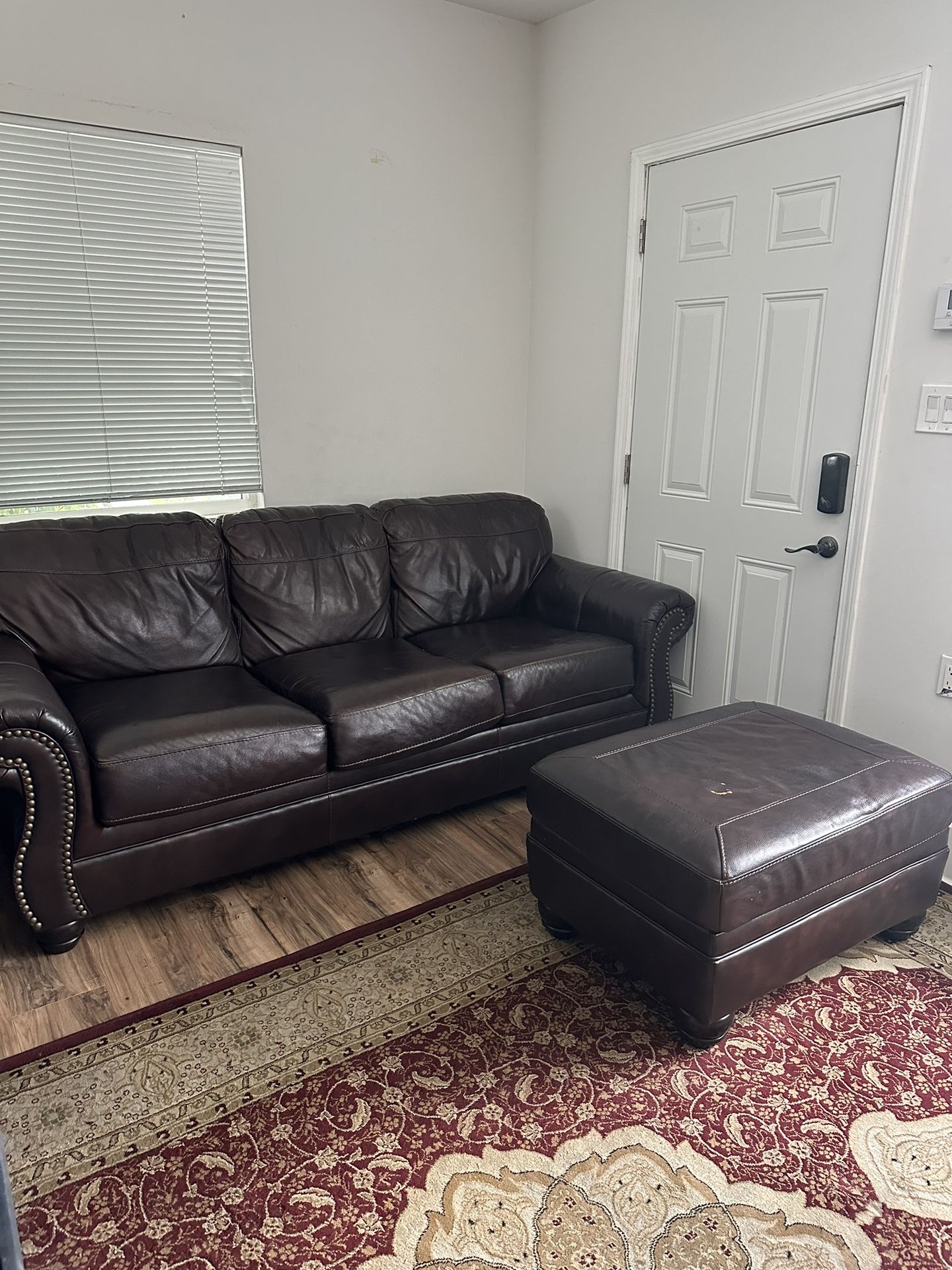 3 Seater Leather Couch /ottoman