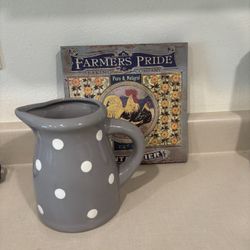 Grey Polka dotted Pitcher With 8x8 Print