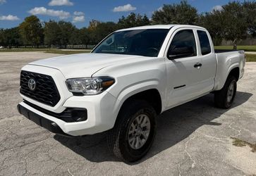 2022 Toyota Tacoma Access Cab