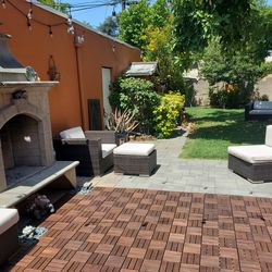 Outdoor patio furniture (make an offer)