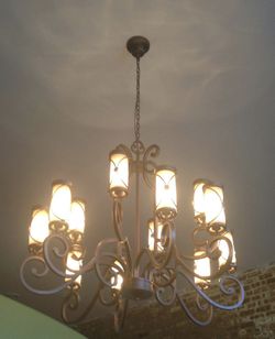 Luxurious Large Chandelier- Super Nice. Open to negotiate.