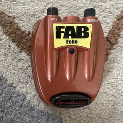 Danelectro Fab Echo