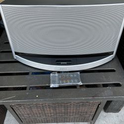 Bose SoundDock 10 Speaker