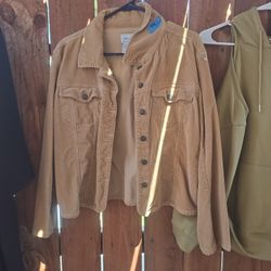 Light Brown  Jacket  Lg $9 Farmersville 
