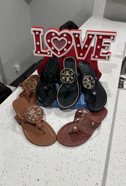 SANDALS , SANDALIAS. / $ 65