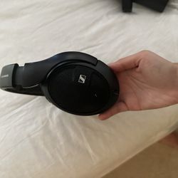 sennheiser hd560s headphones
