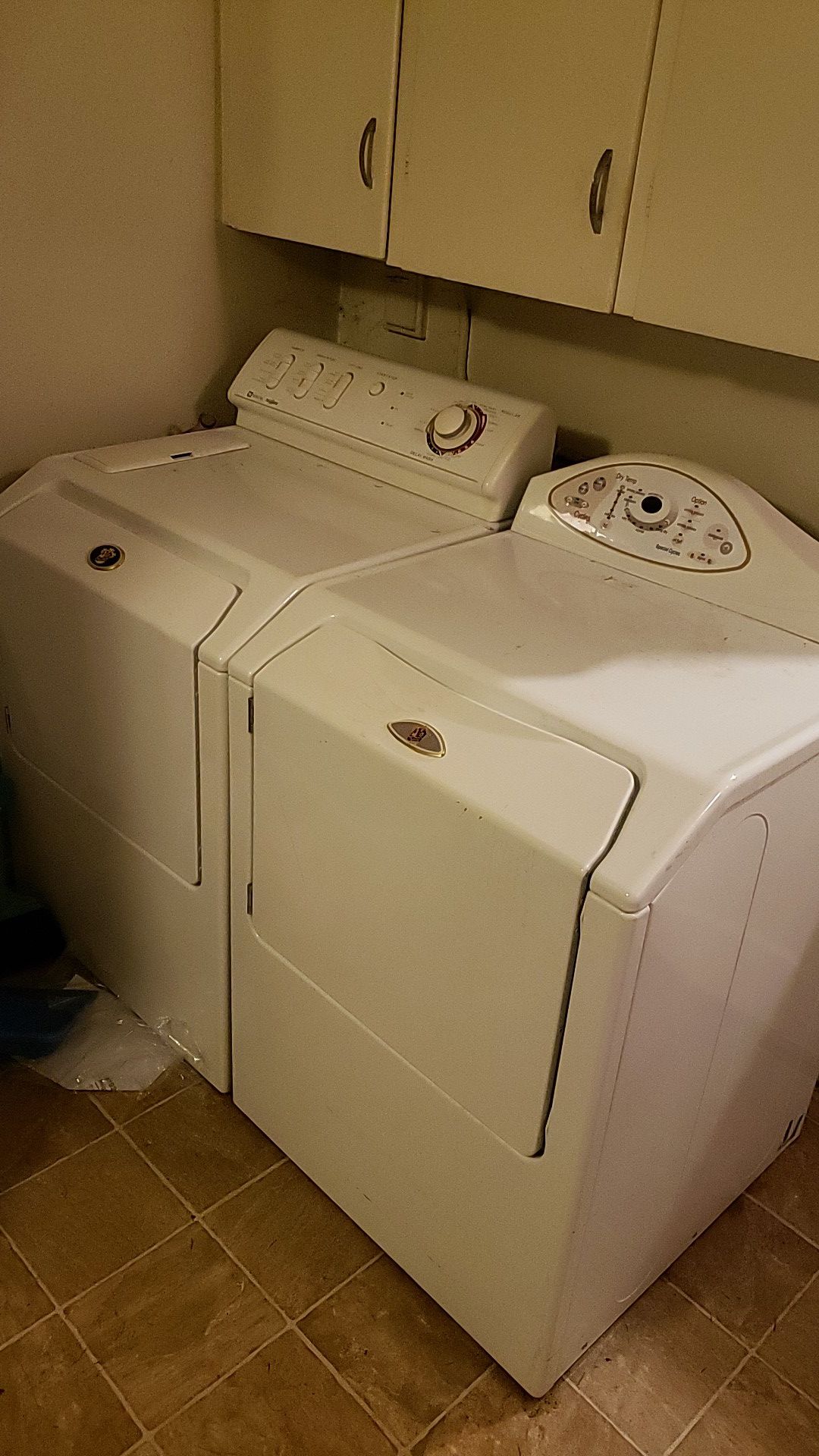 Maytag Neptune washer/ dryer set