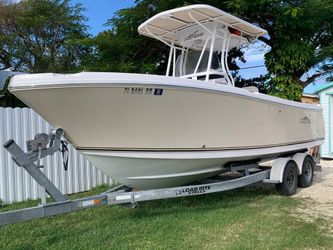2015 Proline Boat 23 Ft Sport Center Console